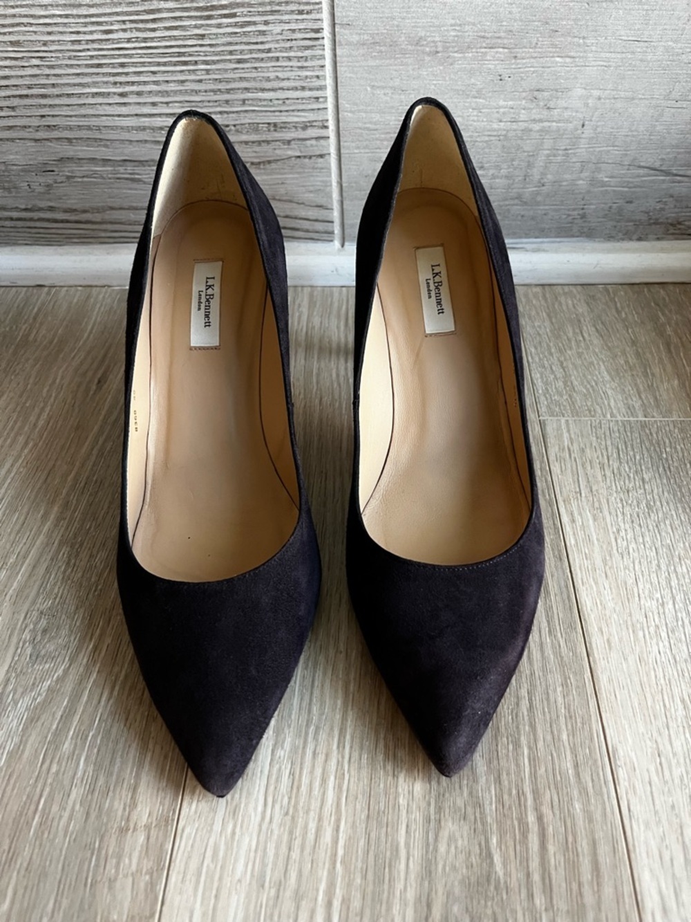 LK Bennett Women’s Dark Blue Suede Pointed-Toe Pumps 3 1/2” Heel Size 40 (US 10)